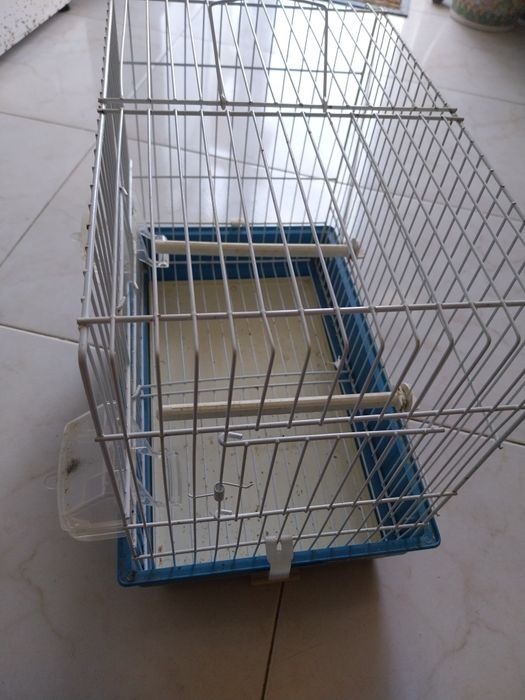 Gaiola para passaros grande impecavel