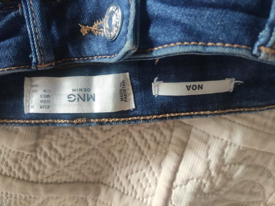 Jeansy mango noe