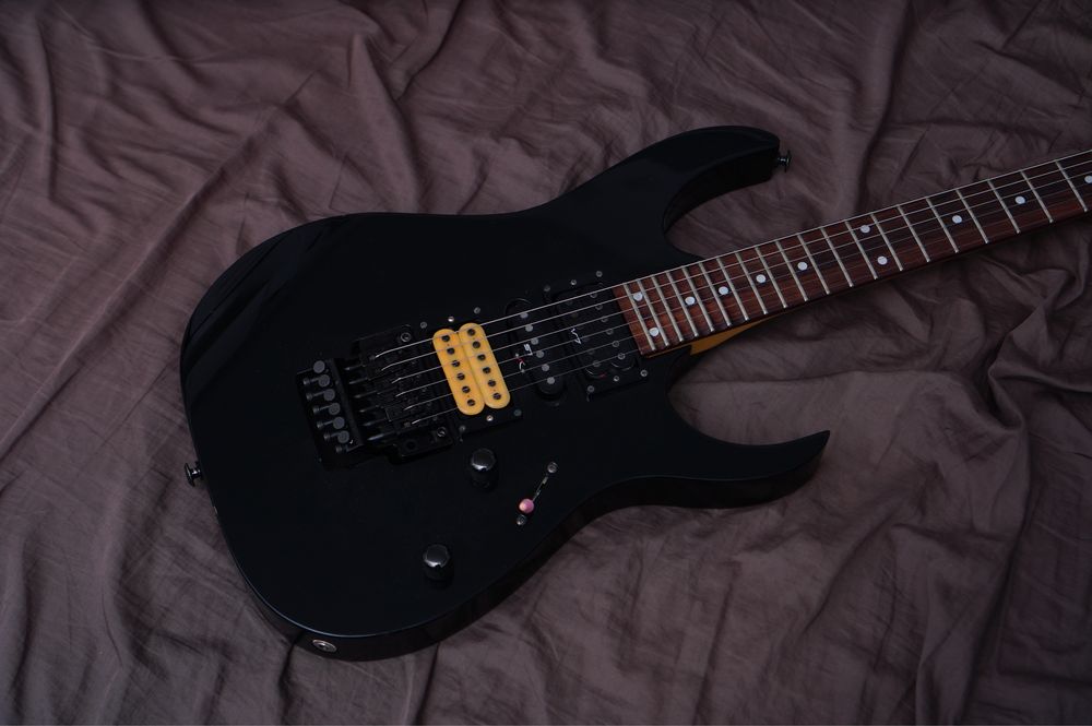 Ibanez RG570 scalloping  Japan 1999