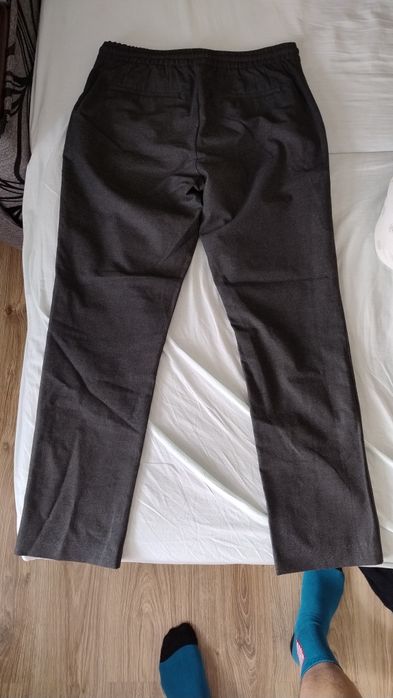 Стрейчеві штани Reserved Slim Cropped