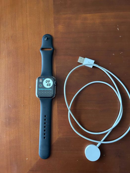 APPLE Watch Series 6 44 mm Cinza Sideral