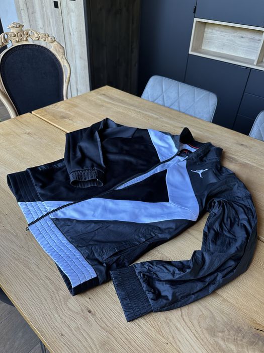 Dres Nike Super prawie nowy 13-15 lat