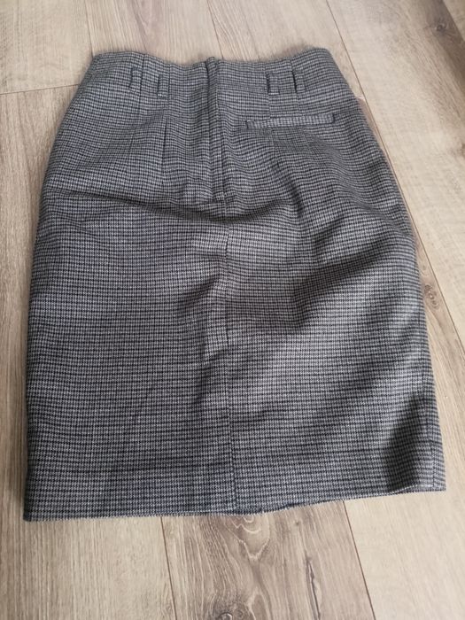 Elegancka spódnica 32