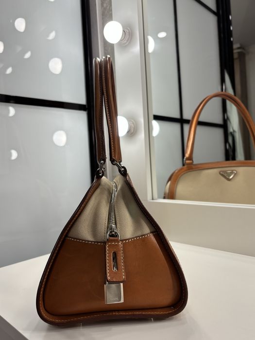 Оригінальна сумка prada 2000x