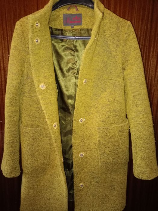 Продам пальто тепле