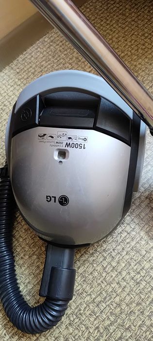 Пылесос LG 1500W  помощник для вашего дома.