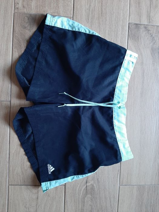 Spodenki sportowe adidas L