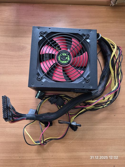 Блок живлення GameMax 500Вт під ремонт