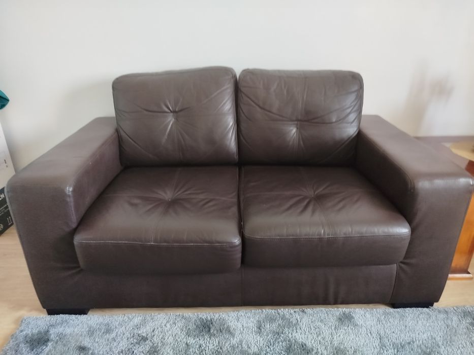 Sofá em pele como novo