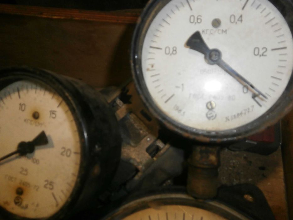 Продам манометры