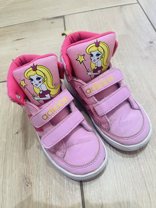 Botki adidas dla dziewczynki 26