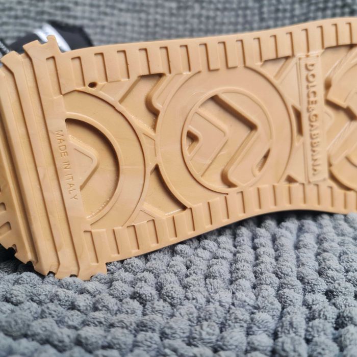 Женские подростковые кроссовки Dolce & Gabbana новая коллекция D&G 37,38 dg01