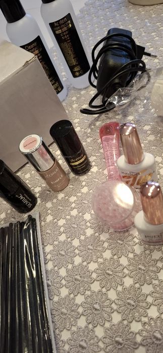 Zestaw do hybrydy lampa lakiery pędzelki