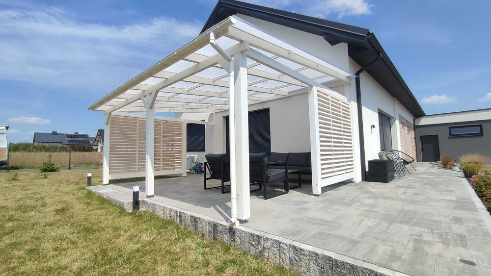 wiata pergola zadaszenie taras poliwęglan konstrukcja żaluzja