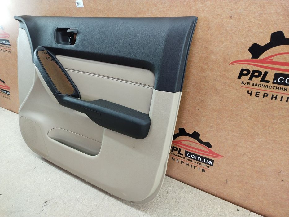 Hummer H3 2005-2010  карта обшивка двери передней левой
