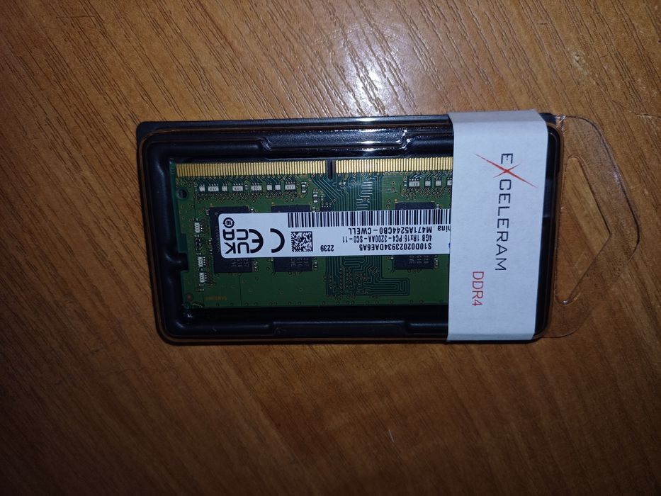 DDR4 4gb 3200 оперативна память ОЗУ