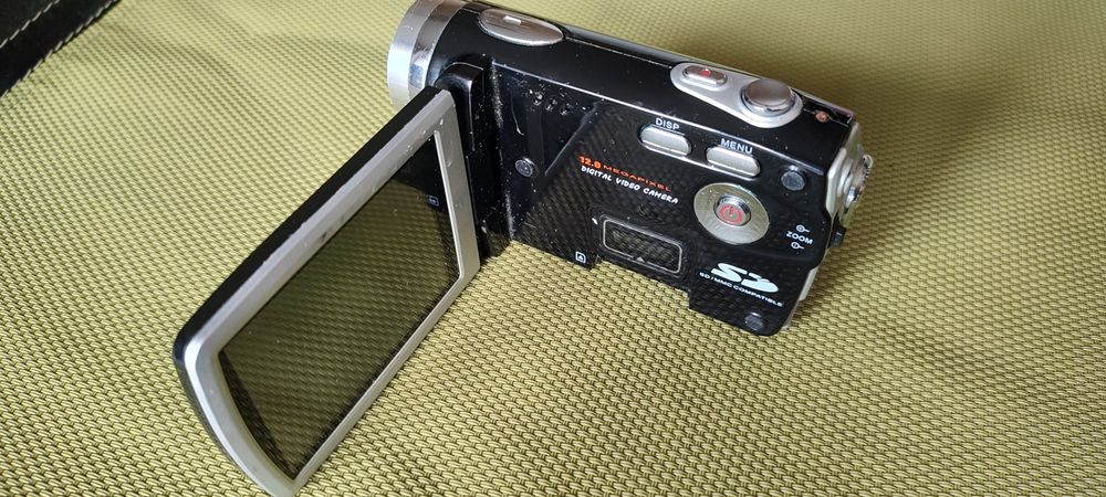 Видеокамера Sony 12.0 megapixel