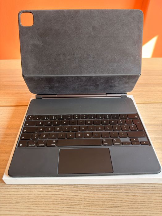 Apple Magic Keyboard Oficial para iPad Air 13" M2