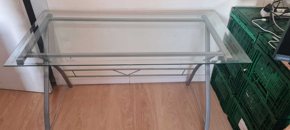 Mesa De Secretaria Em Vidro