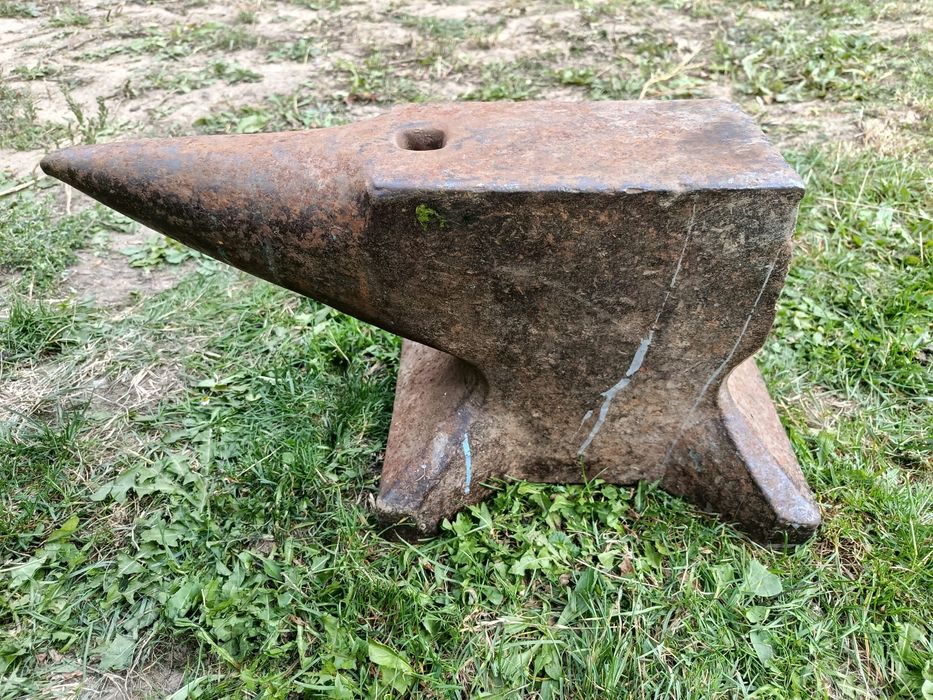 Kowadło kowalskie duże 85kg