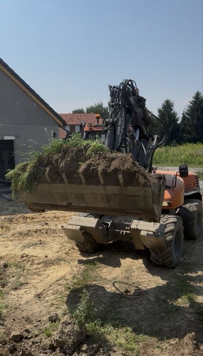 Usługi koparko ładowarka  . I minikoparką  ,prace ziemne, oczyszczalnie , przyłącza