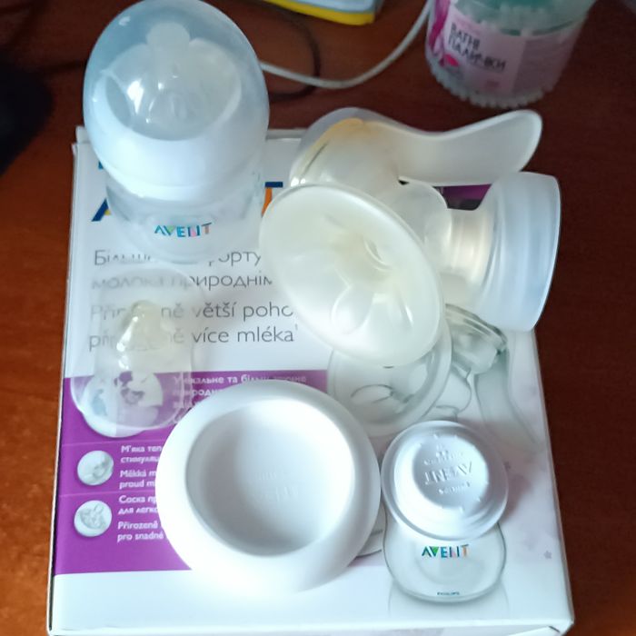 Молокоотсос AVENT