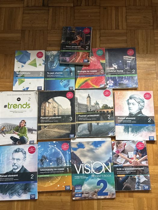 Zestaw podręczników do 2 i 3 klasy liceum / technikum