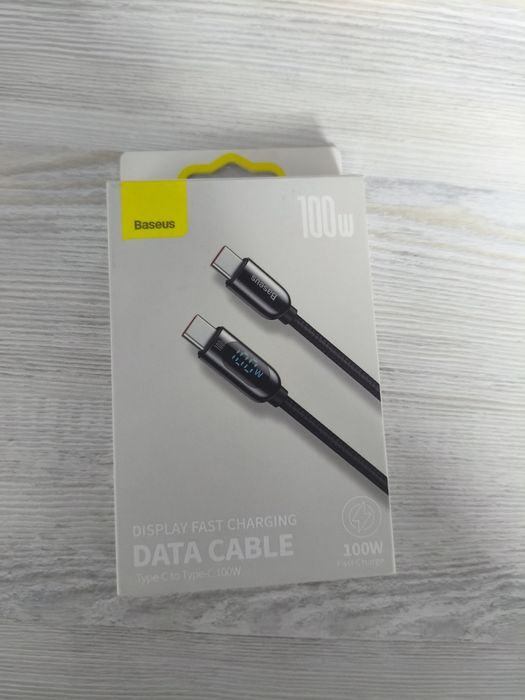 Зарядный кабель с экраном