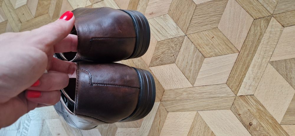 Buty męskie skórzane r 44 nowe