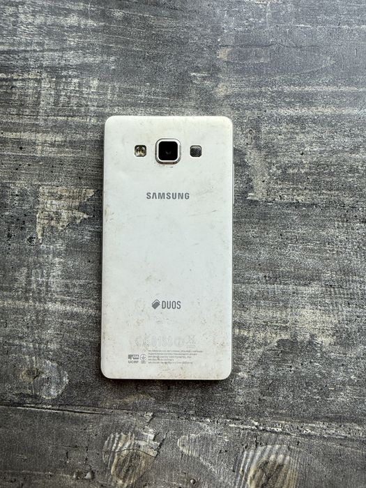 Телефон запчастини