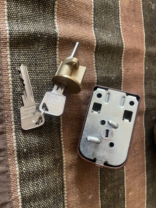 Zamek do drzwi.Abloy.