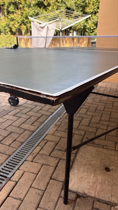 Mesa Ping Pong Interior
