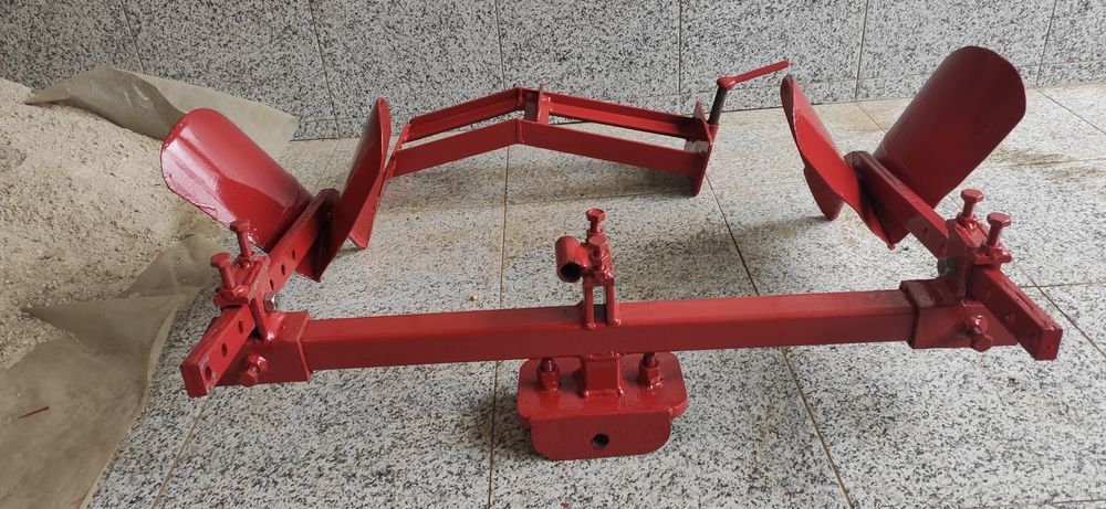 Abre regos duplo