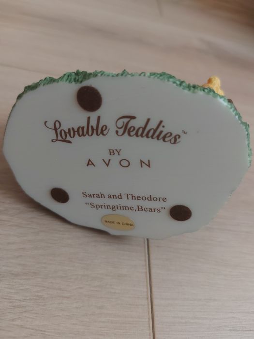 Lovable Teddies by Avon "Sarah & Theodore "  Wiosna