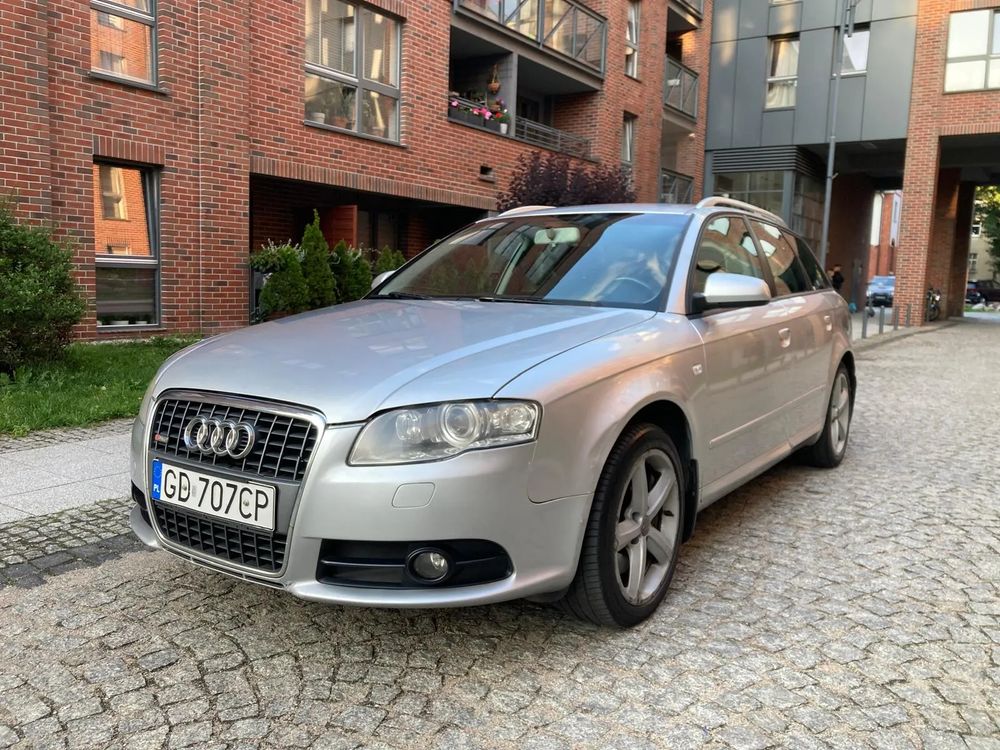Audi A4 Avant 2.0T FSI