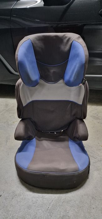 Cadeira criança   4 a 7 anos.