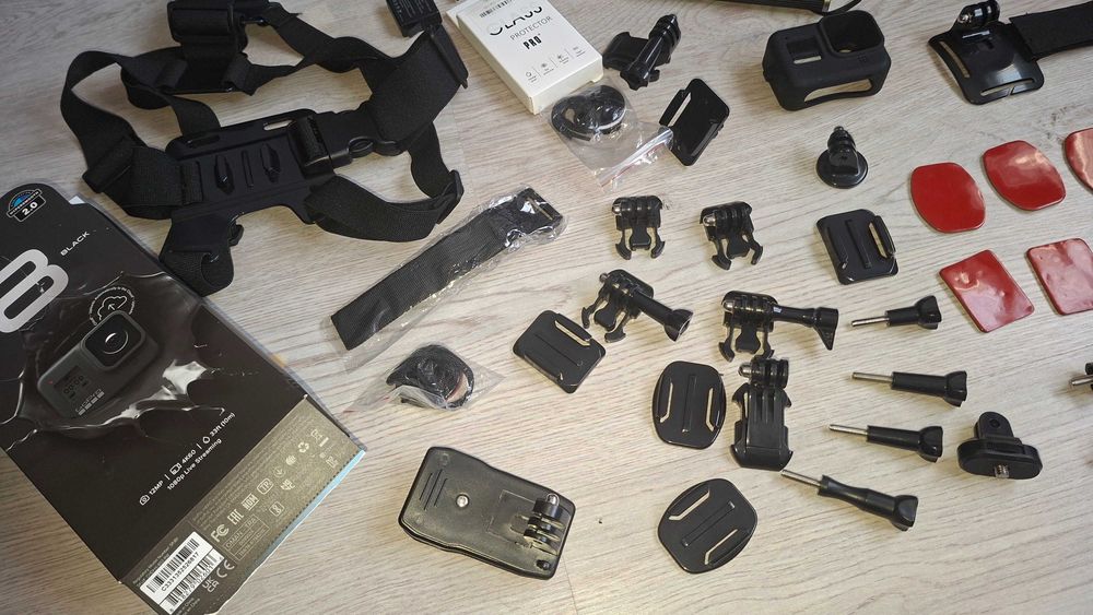 Action Cam GoPro Hero 8 Black como nova imaculada c/ muitos acessórios