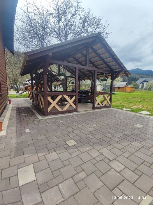 Котедж "Ясень" з кухнею на 3 номери 2 санвузли