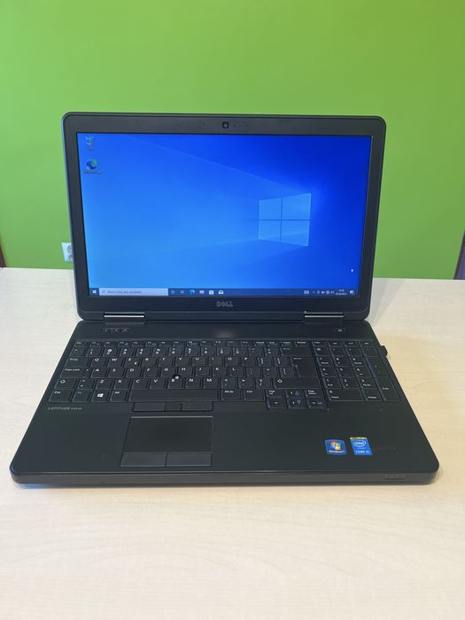 Laptop DELL Latitude E5540