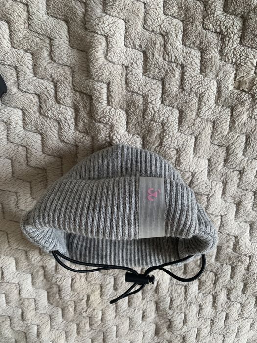 Шапочка на зиму для собачки маленькоі породи