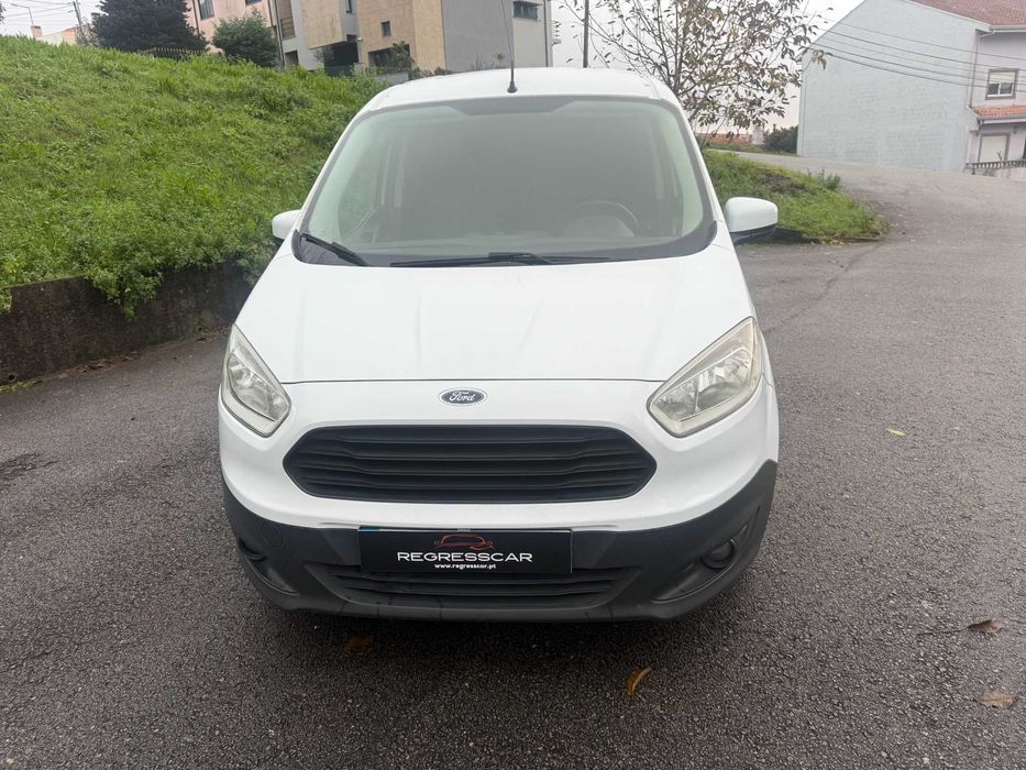 Ford Transit Courier Ano 2016