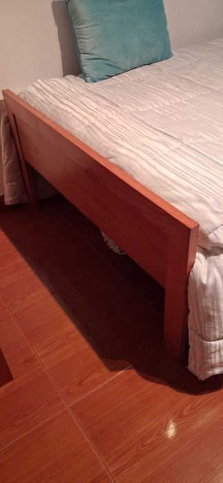 Conjunto Quarto Solteiro: Cama + Mesa Cabeceira + Secretária Estante