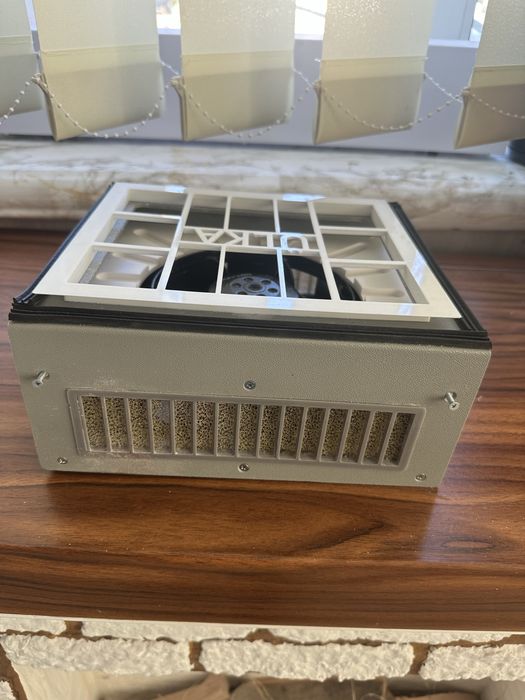 Вмонтована витяжка Ülka X2F