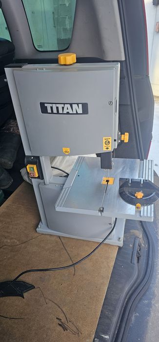 Продам пилку стрічкову TITAN