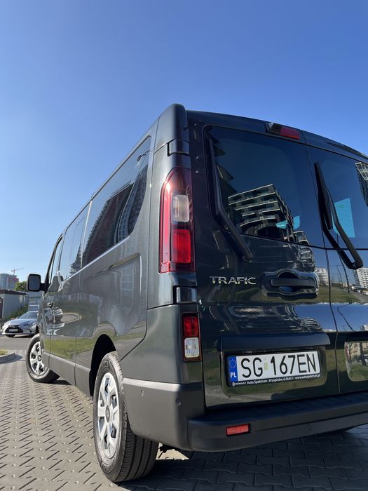 Wynajem 9-osobowego Renault Trafic -  od 240 zł/doba
