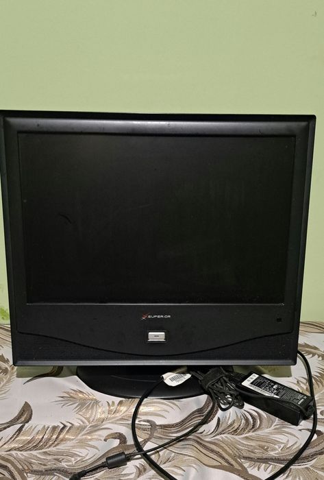 Телевізор - монітор 19