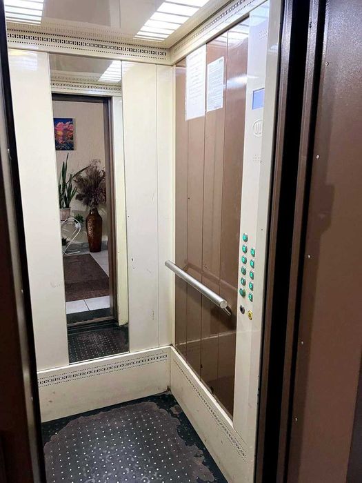 2х.просп.Бажана 9Д.Уютная квартира ,ухоженная.ДЕРЖПРОГРАМИ.