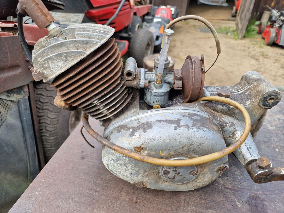 Sprzedam Oryginalny Silnik Simson SR2 DDR