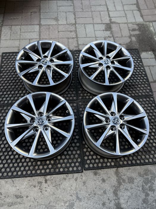 Ном 170 077 Диски оригінал toyota camry 70 rav4 avensis corolla chr avalon lexus es is ux es r17 5-114,3