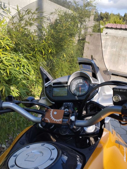 Honda Transalp 700 com ABS de 2010 com 36800 km, revisão com substituição de oleo, filtro do ar e transmição completa aos 36250km